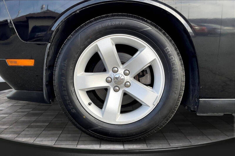 2012 Dodge Challenger SXT