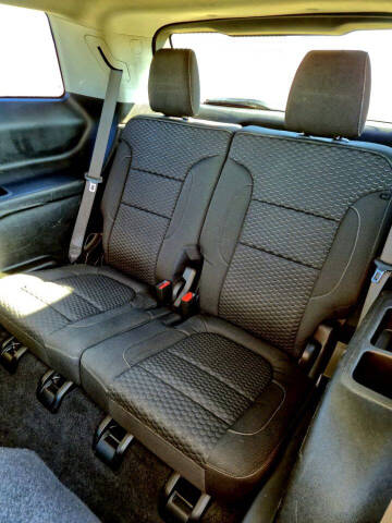 2017 GMC Acadia SLE-2