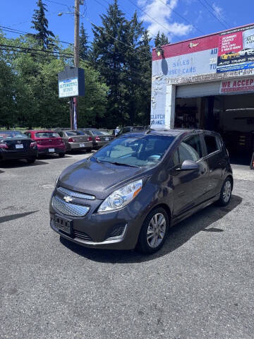 2014 Chevrolet Spark EV 2LT