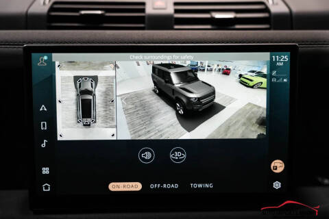 2023 Land Rover Defender 130 X-Dynamic SE