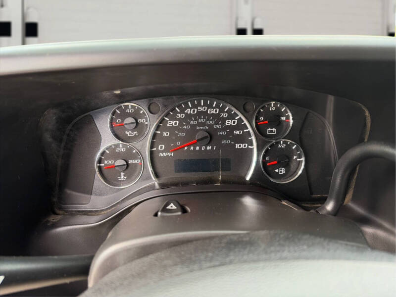 2017 Chevrolet Express LT 3500
