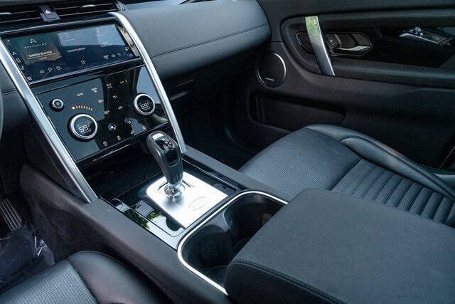 2023 Land Rover Discovery Sport P250 SE