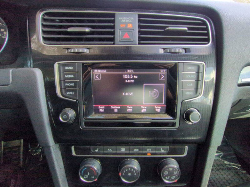 2015 Volkswagen Golf GTI SE