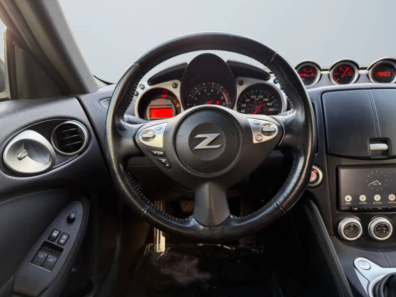 2020 Nissan 370Z Sport