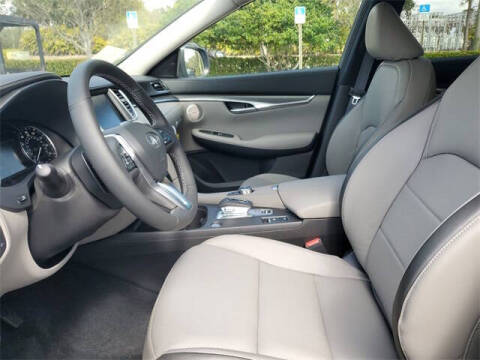 2025 Infiniti QX50 Luxe