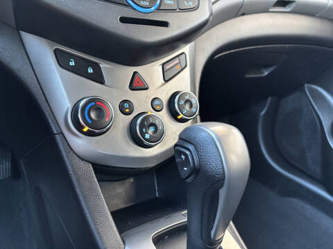 2015 Chevrolet Sonic LT Auto