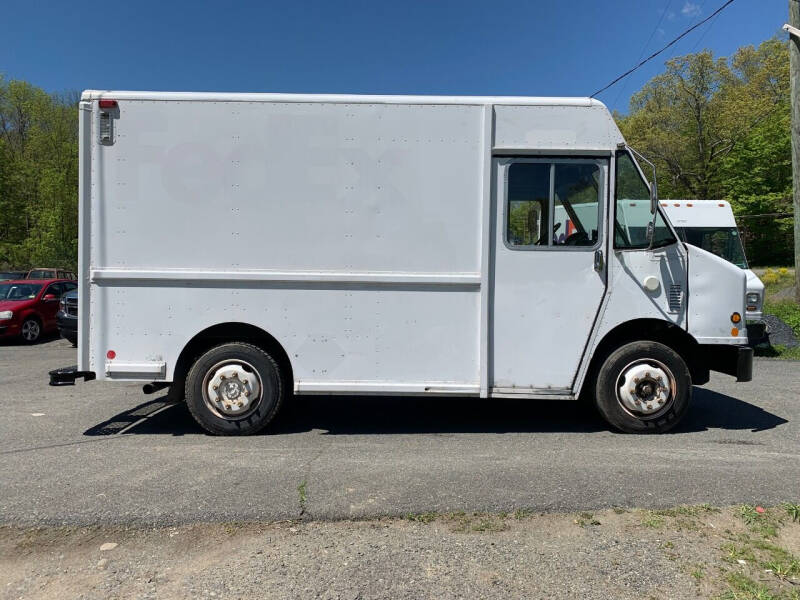 2005 Freightliner MT45 Chassis for sale at Lafayette Trucks and Cars in Lafayette NJ