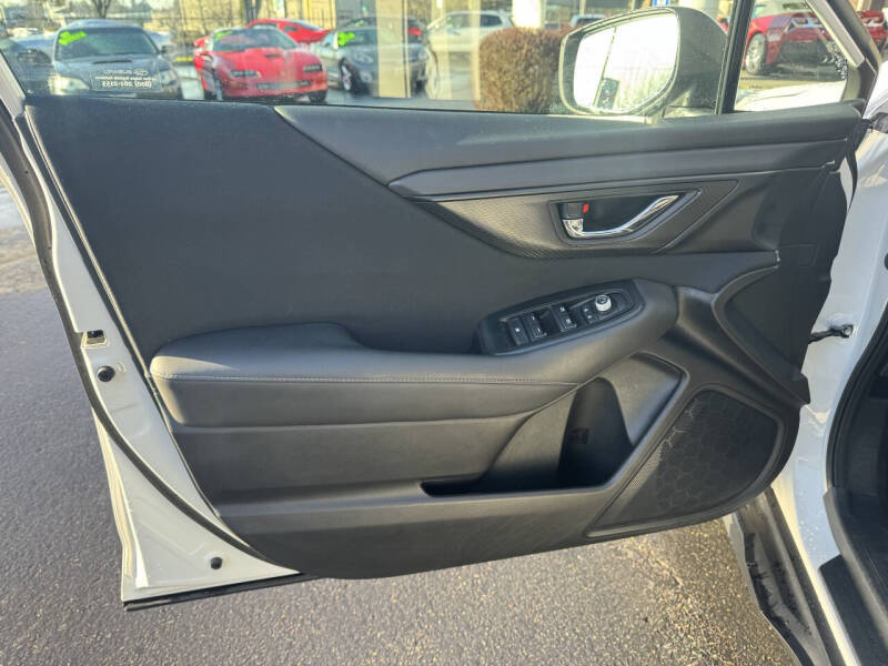 2022 Subaru Outback Premium