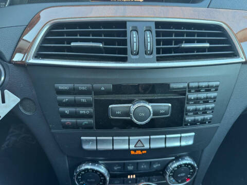 2012 Mercedes-Benz C-Class C 300 Luxury 4MATIC