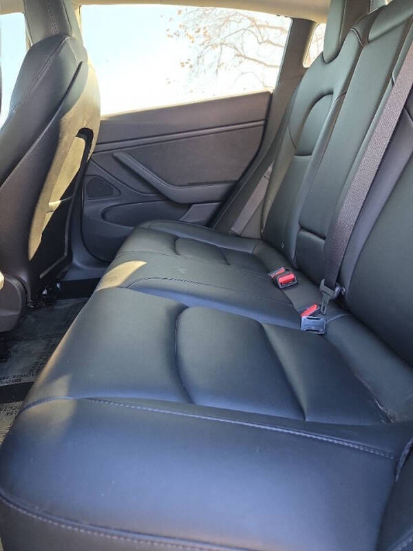 2019 Tesla Model 3 Standard Range