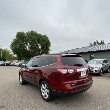 2017 Chevrolet Traverse LT