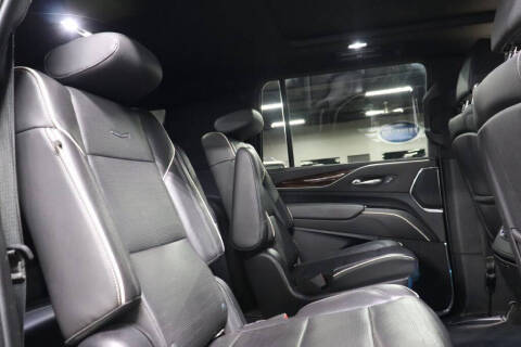 2022 Cadillac Escalade ESV Premium Luxury