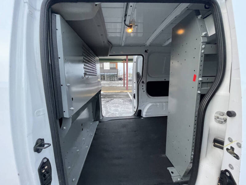 2021 Nissan NV200 SV