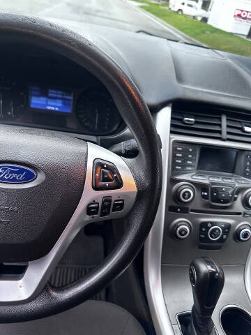 2013 Ford Edge SE