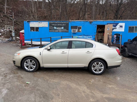 2011 Lincoln MKS