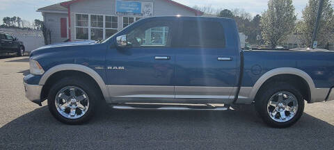 2009 Dodge Ram 1500 for sale at Kelly & Kelly Supermarket of Cars in Fayetteville NC