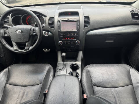 2011 Kia Sorento SX