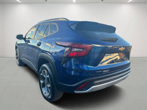 2024 Chevrolet Trax LT