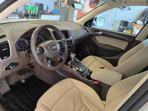 2015 Audi Q5 2.0T quattro Premium Plus