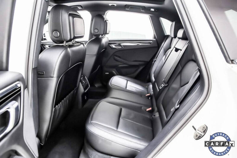 2021 Porsche Macan S