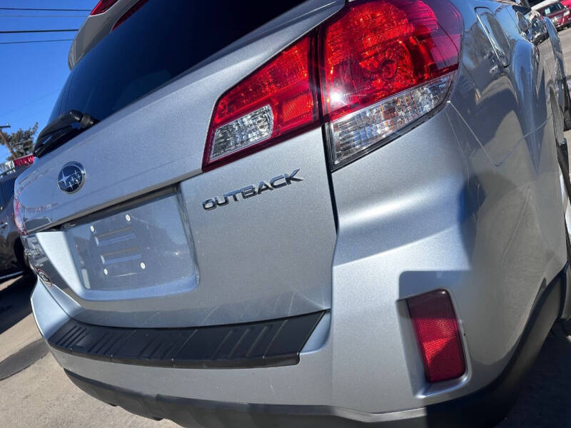 2013 Subaru Outback 2.5i Limited