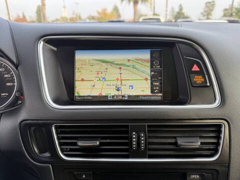 2012 Audi Q5 3.2 quattro Premium Plus