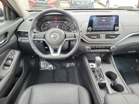 2020 Nissan Altima 2.5 SR