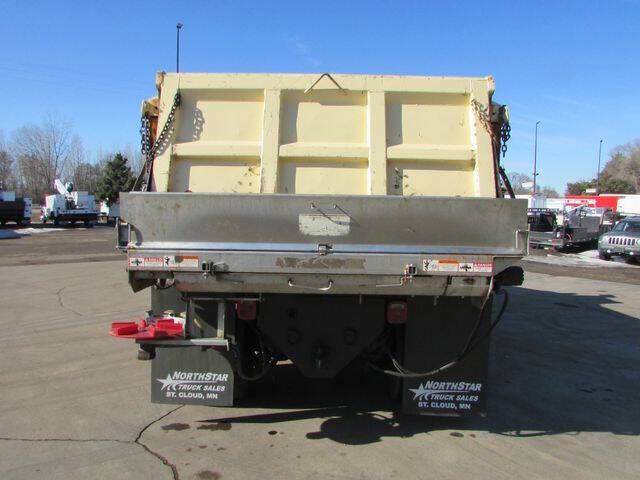 2011 International WorkStar 7400