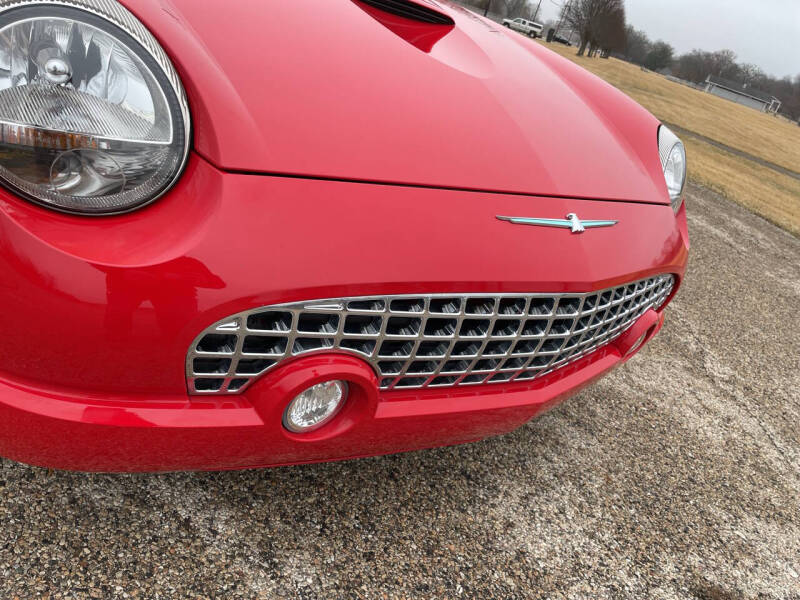 2002 Ford Thunderbird Deluxe