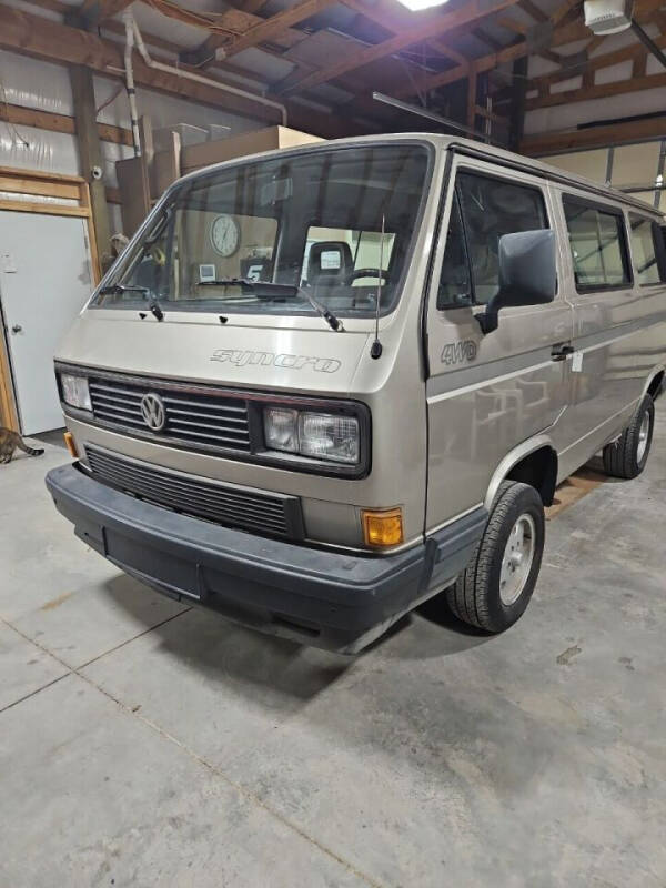 1990 Volkswagen Vanagon for sale at D & P Sales LLC in Wichita KS