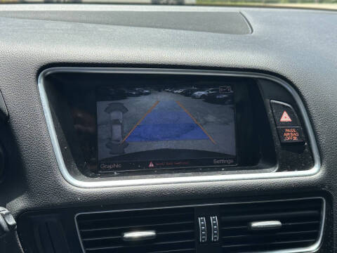 2016 Audi Q5 2.0T quattro Premium Plus