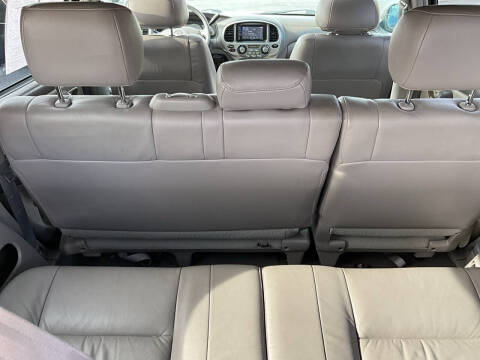 2004 Toyota Sequoia Limited