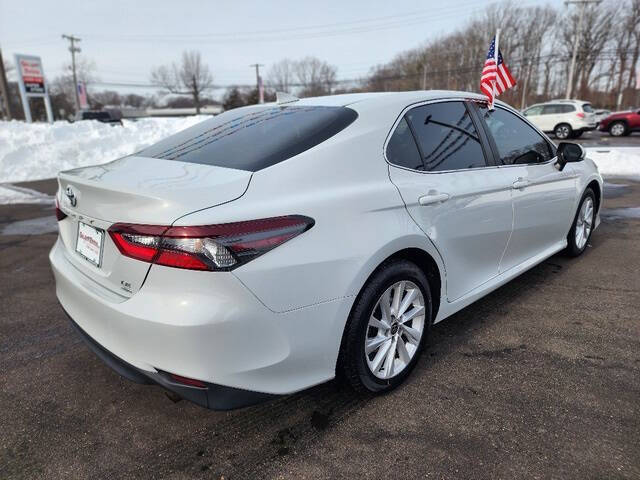 2022 Toyota Camry LE