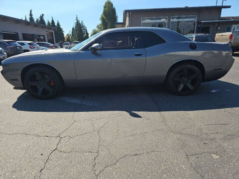 2012 Dodge Challenger for sale at AUTOTRACK INC in Mount Vernon WA