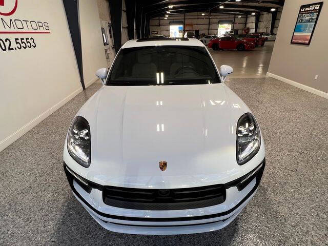 2023 Porsche Macan