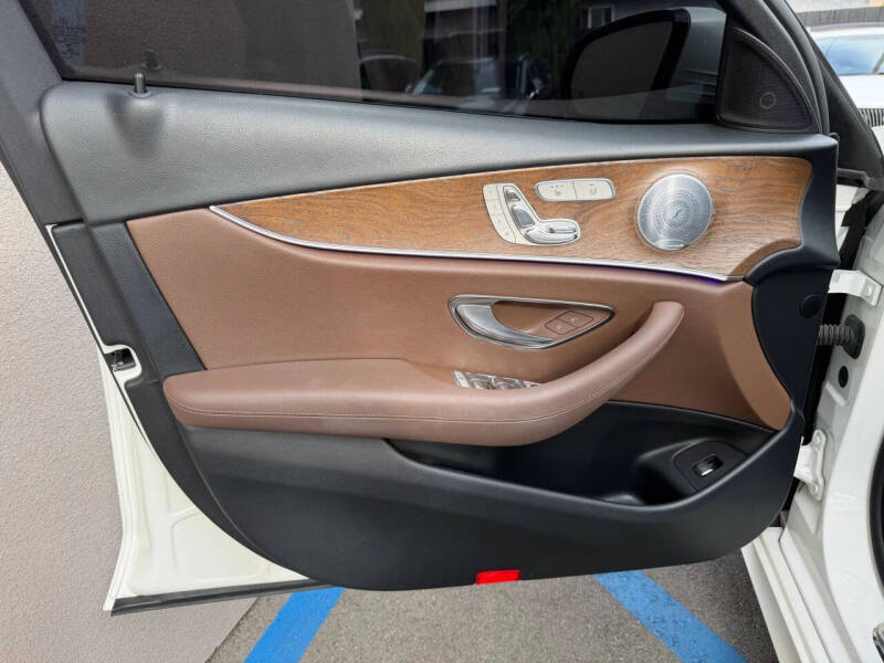 2017 Mercedes-Benz E-Class E 300