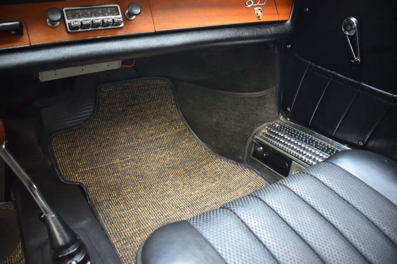 1966 Porsche 911 85