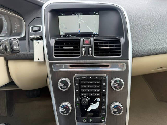 2015 Volvo XC60 T5 Drive-E Premier