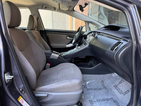 2015 Toyota Prius Three