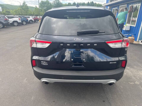 2021 Ford Escape SEL