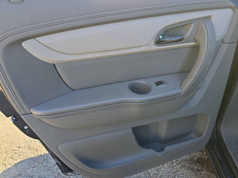 2016 Chevrolet Traverse LS