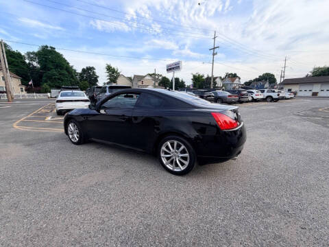 2011 Infiniti G37 Coupe x
