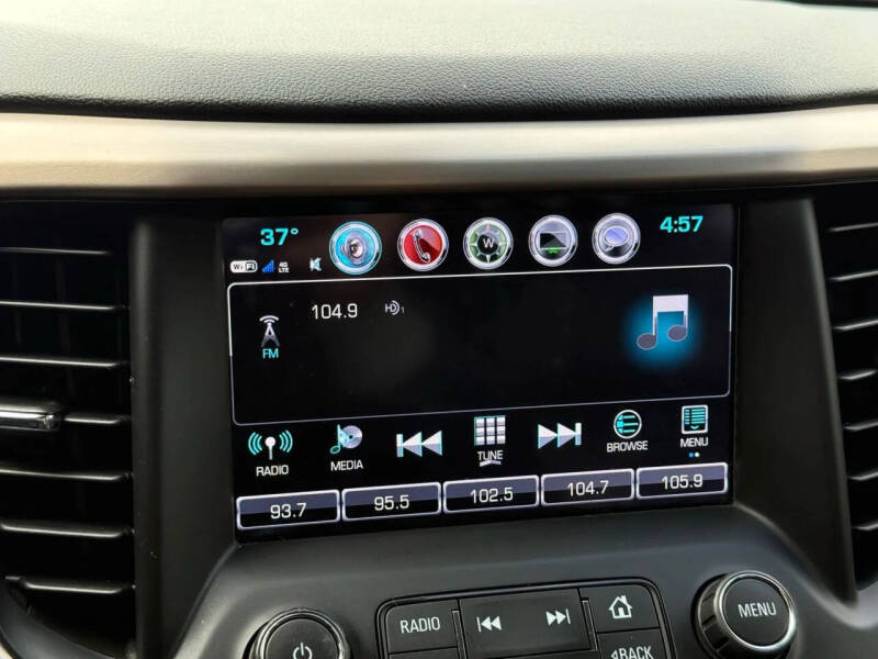 2017 GMC Acadia Denali