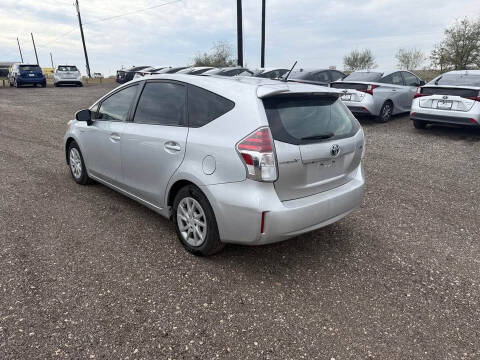 2017 Toyota Prius v Three