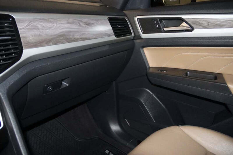 2022 Volkswagen Atlas Cross Sport V6 SE 4Motion