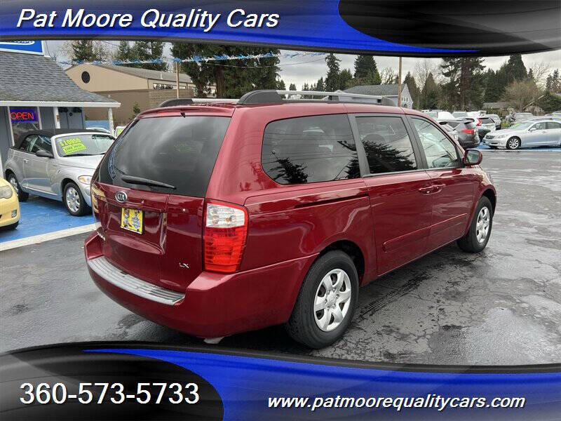 2008 Kia Sedona LX