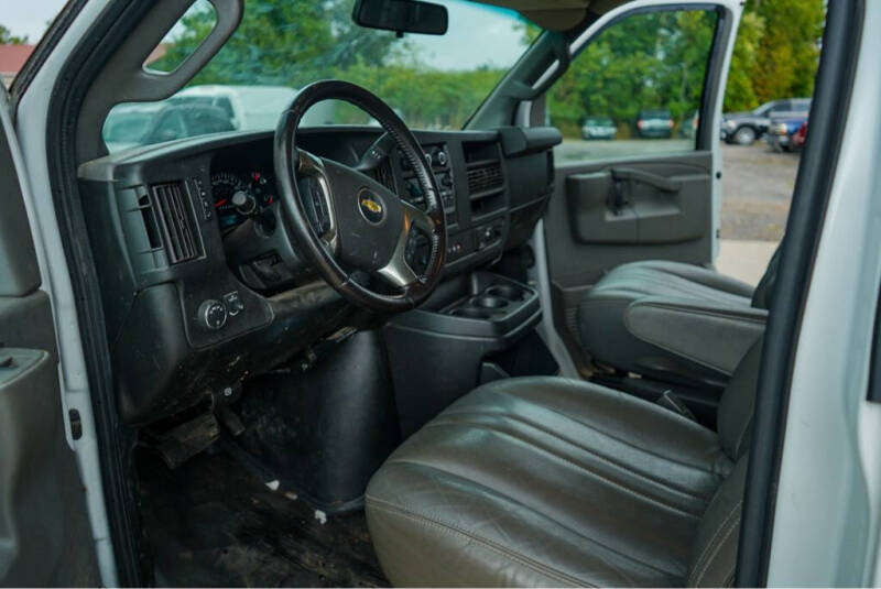 2019 Chevrolet Express 2500