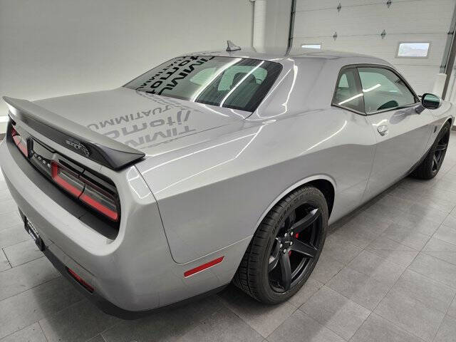 2017 Dodge Challenger SRT Hellcat