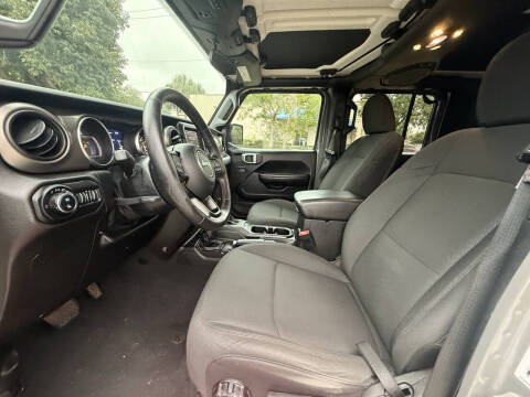 2020 Jeep Gladiator Sport S