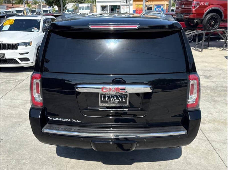 2018 GMC Yukon XL Denali
